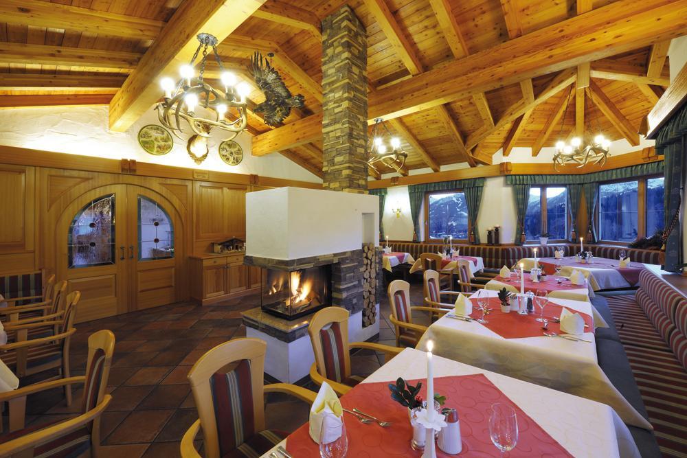 Hotel Jagdhof Ramsau am Dachstein Exterior photo